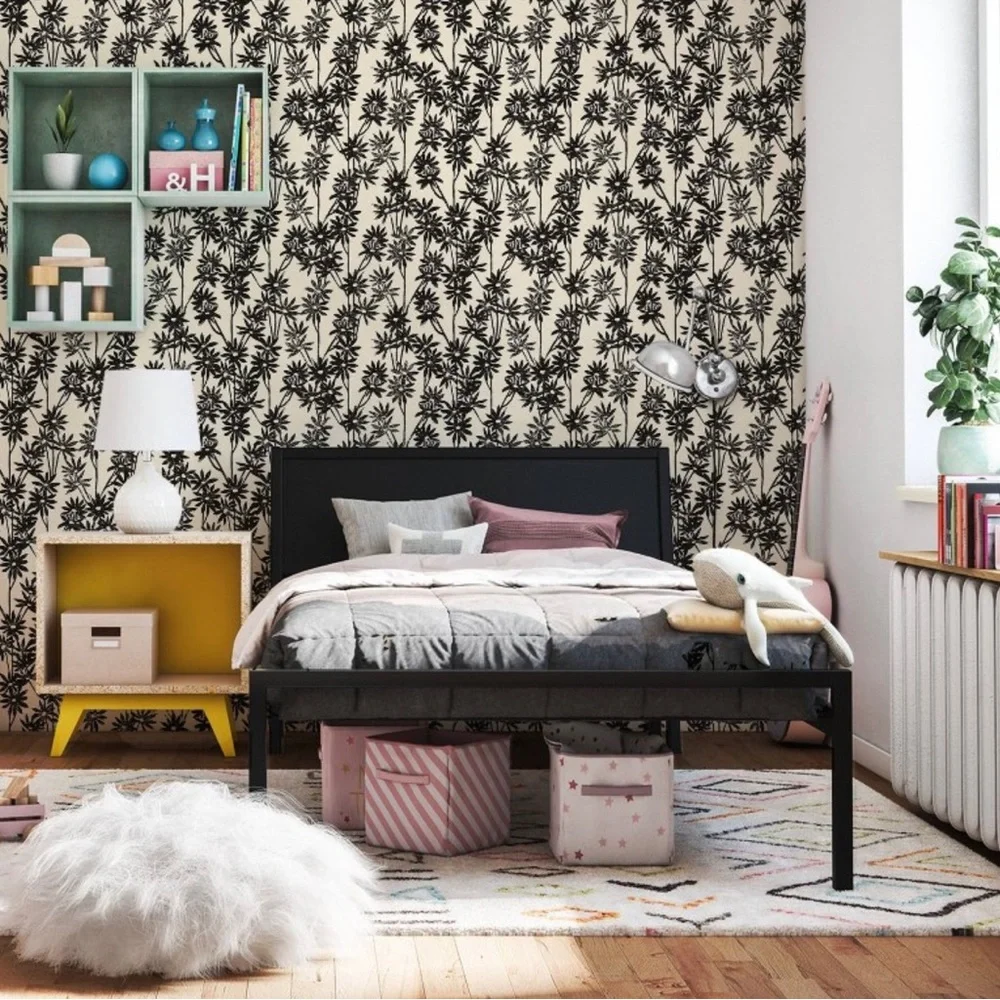 Tempaper Daisy Bloom Self Adhesive Wallpaper